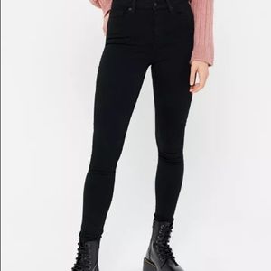 Urban Outfitters BDG TWIG HIGH RISE JEANS